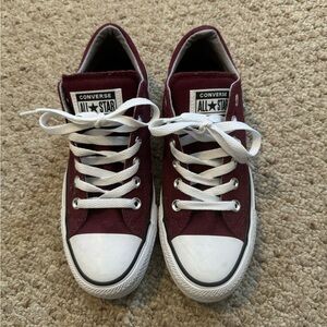 Converse All Star Low Top Sneaker Madison Canvas Maroon Women’s Size 8 558994F